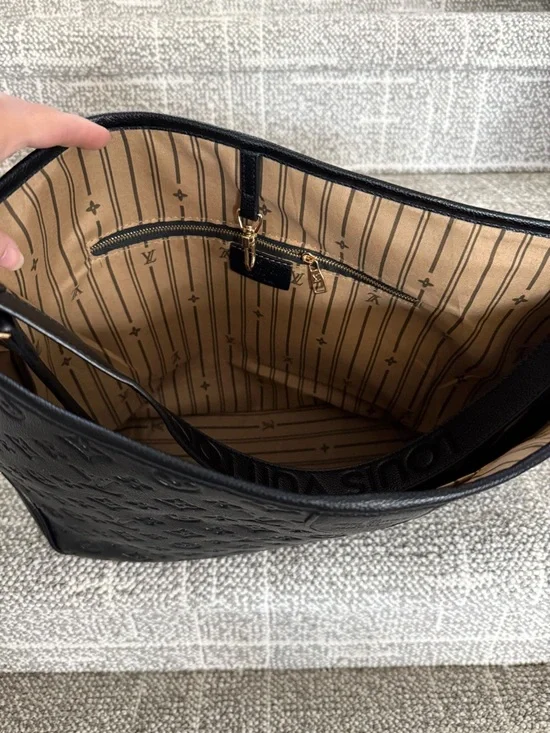 Louis Vuitton Black Monogram-Embossed Leather Shoulder Hobo - Picture 2 of 2